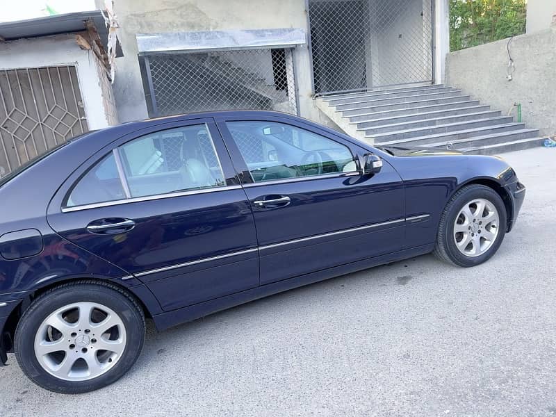 Mercedes C Class 2001 11