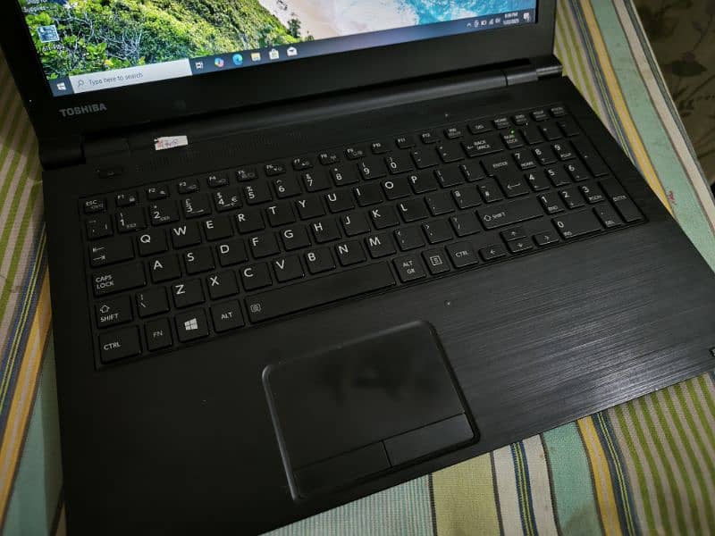 Core i5 5th Gen Toshiba Satellite Pro 3