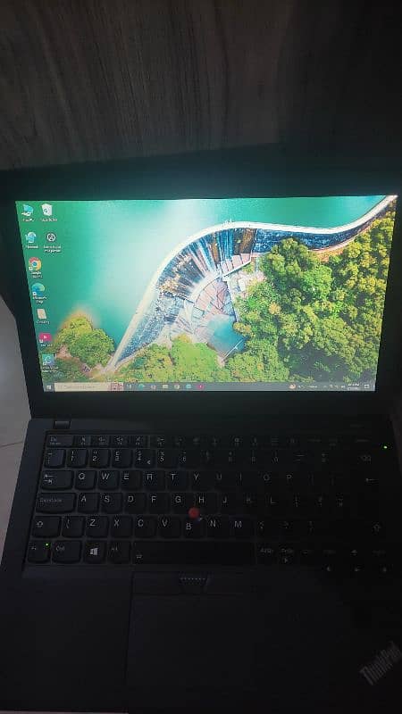 Lenovo Thinkpad X270 5