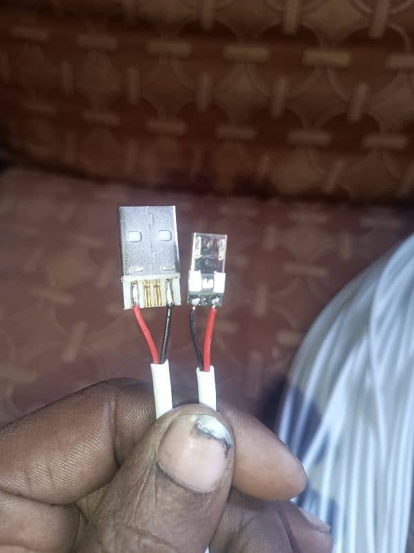 40 RS Data Cable (2 Core) Only for Charging 3