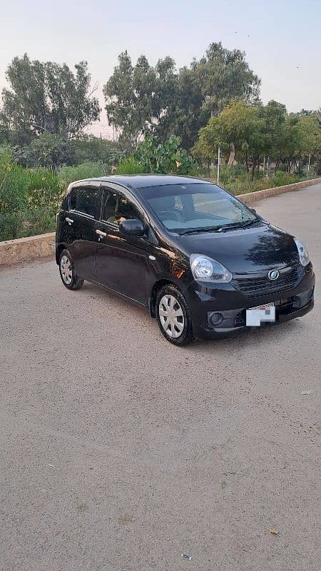 Daihatsu Mira 2014 1