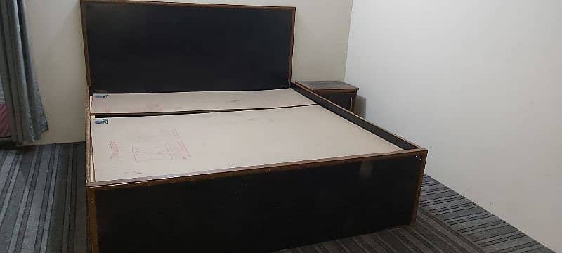 2 king size beds For sell 1