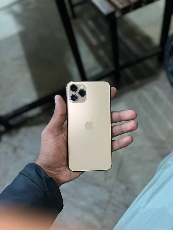 Iphone 11 pro 1