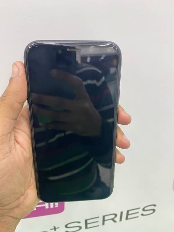 iPhone xr 1