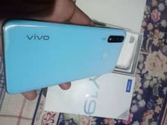 vivo y19 4rm 128gb memory with box urgent sale only cash 333/74/94/833