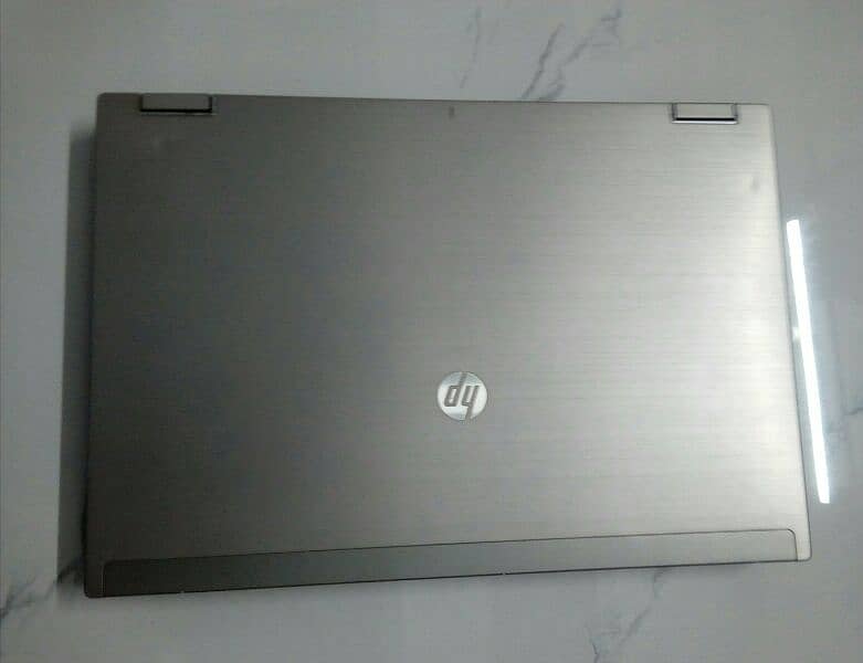 LAPTOP 1