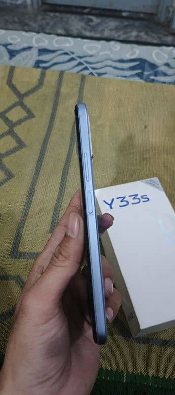 vivo y33s 10/10 condition 3