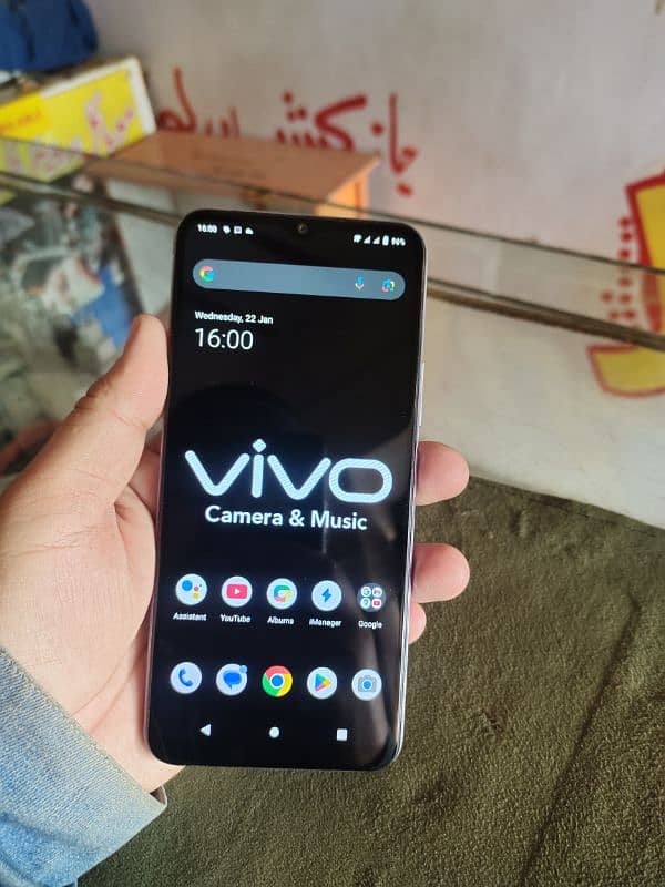 vivo y20 4/64 full box 3