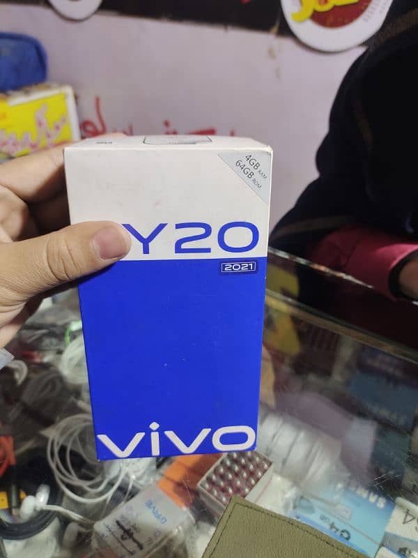 vivo y20 4/64 full box 11