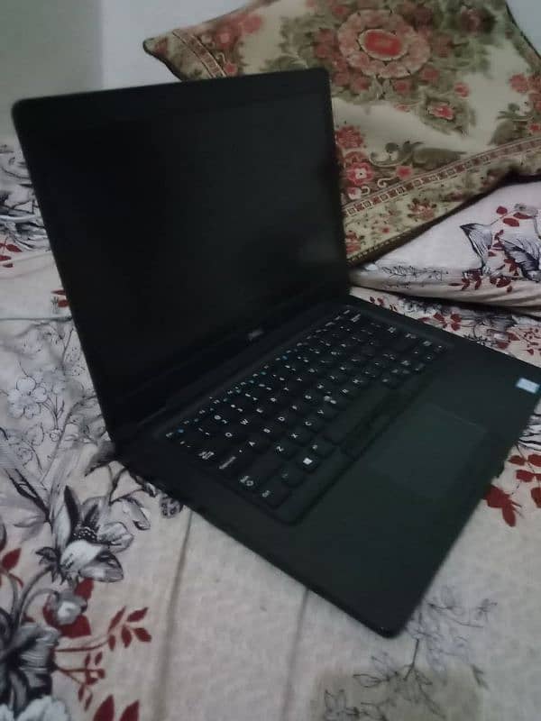 Dell Latitude 5490 i5 8th gen 8/256 3