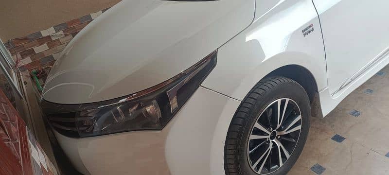 Toyota Altis Grande 2017 4