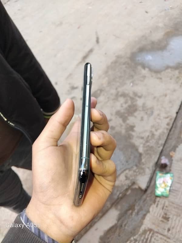 iphone 11 pro max non pta 0