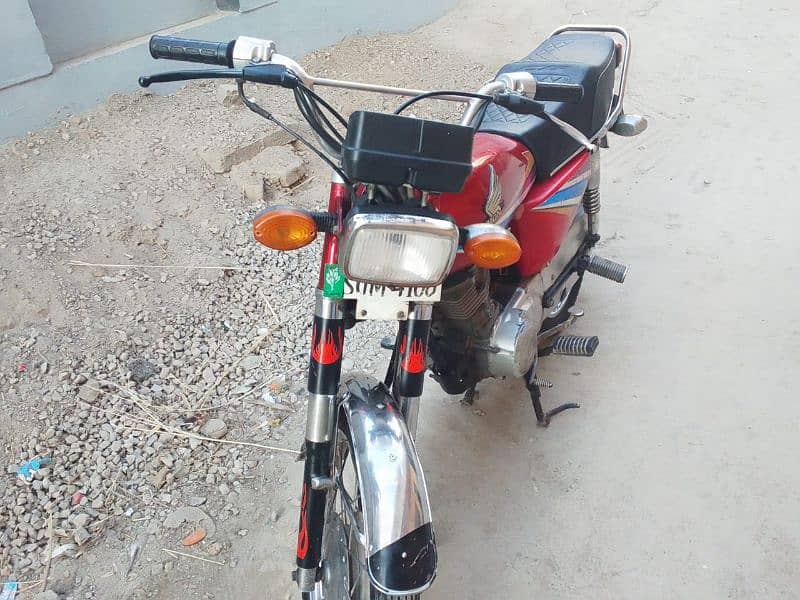 Honda CD 125 3