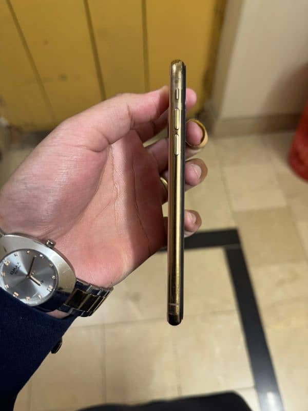 Iphone Xs 0