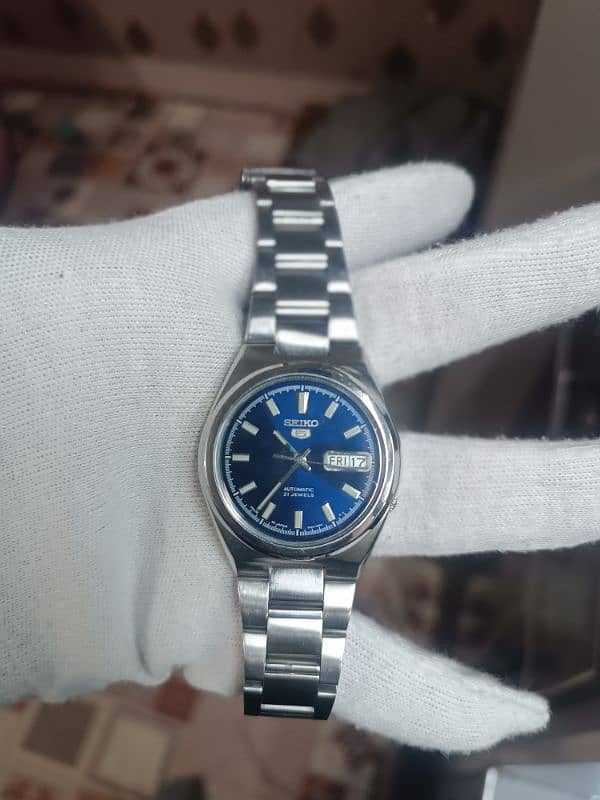 Seiko 5 automatic watch 1