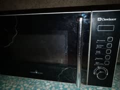 microwave oven