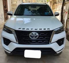 Toyota fortuner G