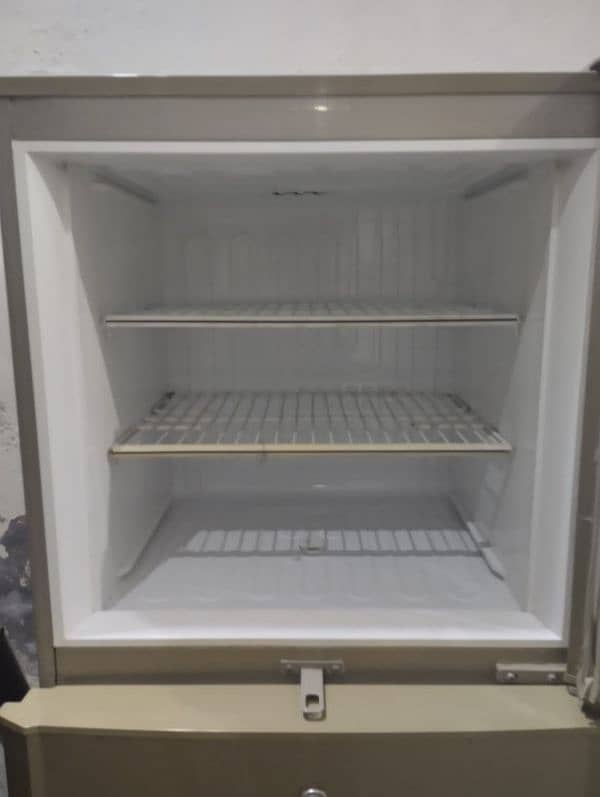 pel refrigerator 6