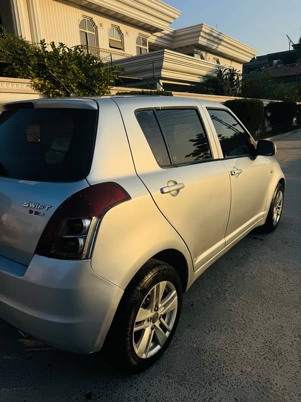 Suzuki Swift 2012 DX 13