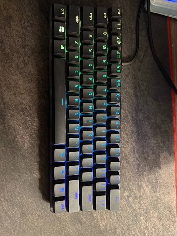 Razor Hunstman Mini optical purple switches pro gaming keyboard 0