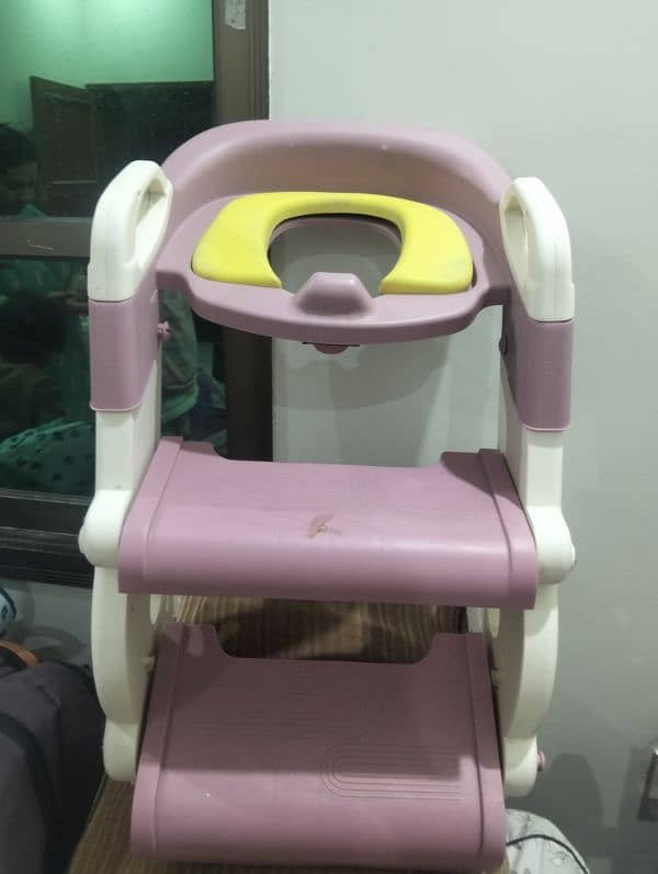 baby training seat 1