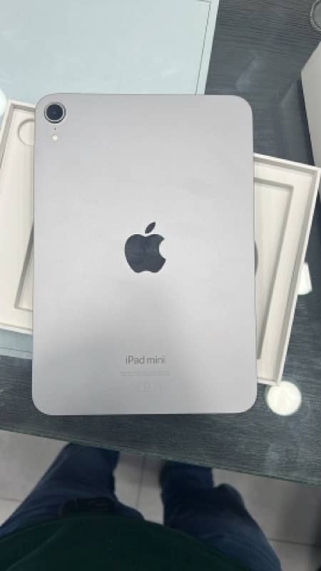 iPad mini7 256 WiFi with original cover 2