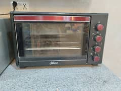 Signature Electric Oven in perfect condition