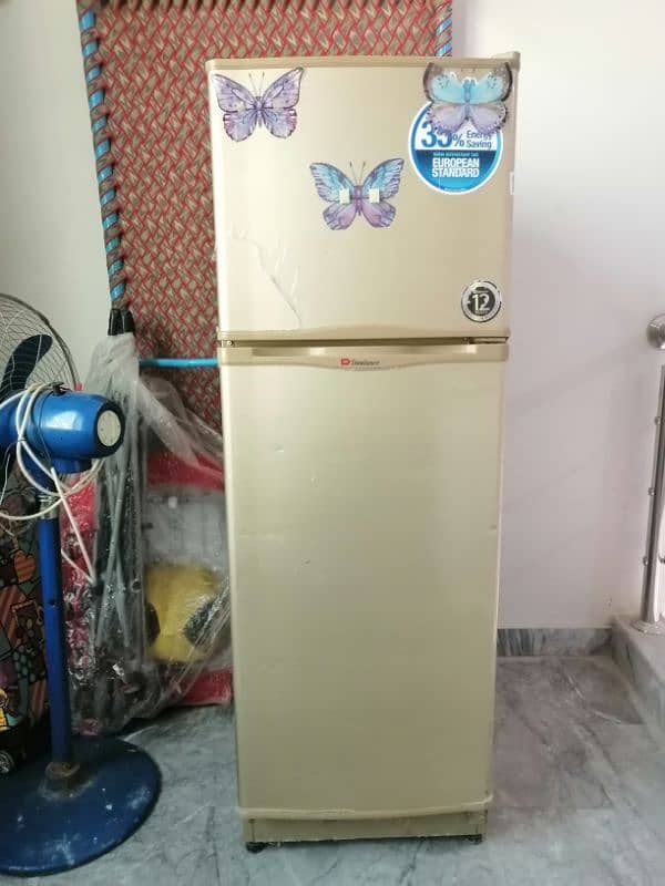 Fridge . . . . . 46,000 .   New Condition bilkol saf hai atna use nai hai 7