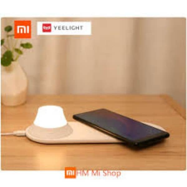 Xiaomi Wireless Night Yeelight Charger 1