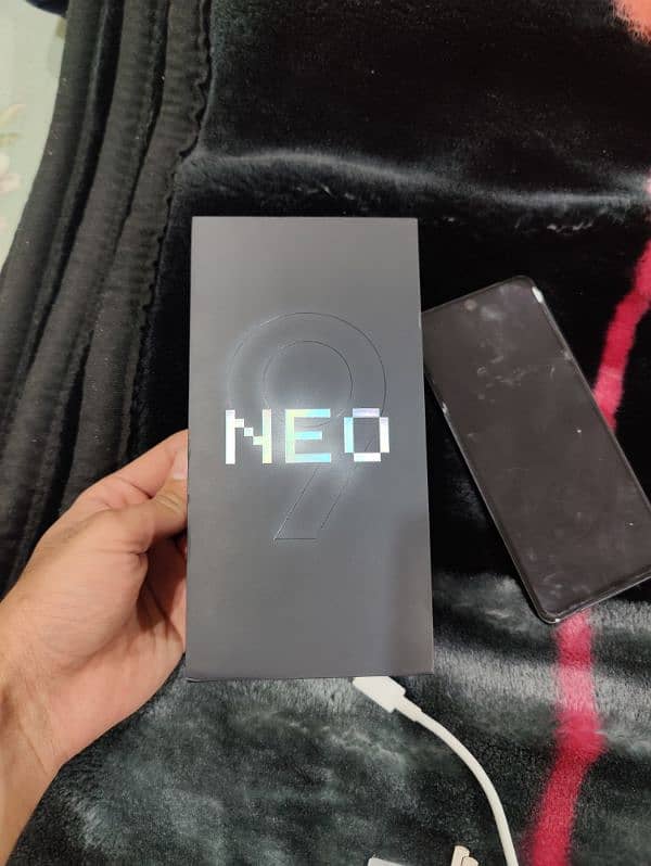 Iqoo Neo 9 Pro 4