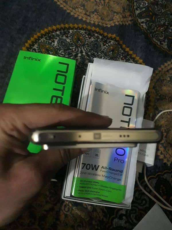 infinix note 40 pro full new 0