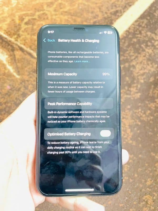 iphone 11pro pta approved pta approved 256 gb 5