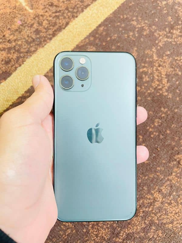 iphone 11pro pta approved pta approved 256 gb 8