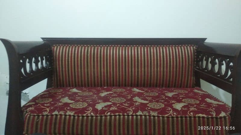 4 Seater Wooden Sofa | Condition 10/9 | Colour Brown and Red 3