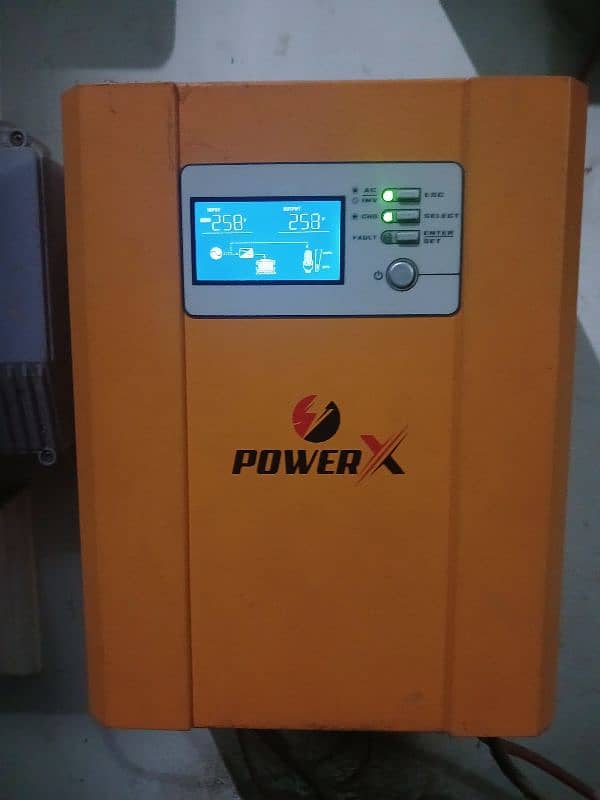 excellent condition, solar max 1.2 kwt 0