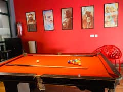 Pool table For sale in Johartown