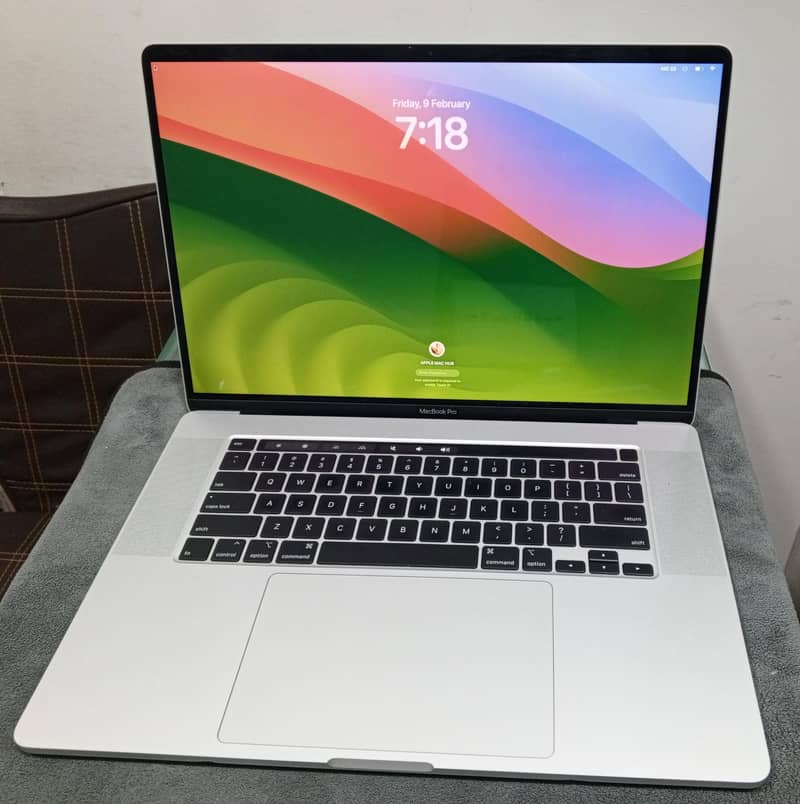 MacBook Pro 2019 A2141-8-Core/Core i9 Retina Display 16-inch-16/1TB 2