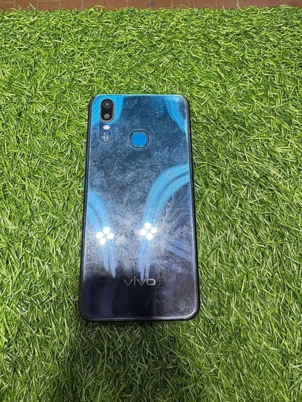 vivo y11 urgent sale 5