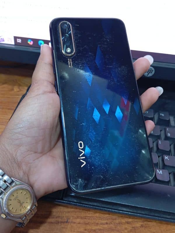 vivo s1 with original box 2