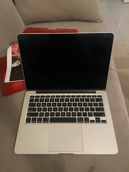 Macbook pro 13 inch Retina 0