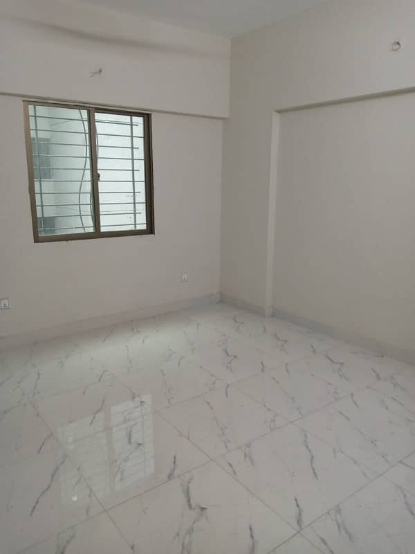 Lakhani Fantasia 2 Bedroom Drawing And Dinning Leased Flat For Sale 2