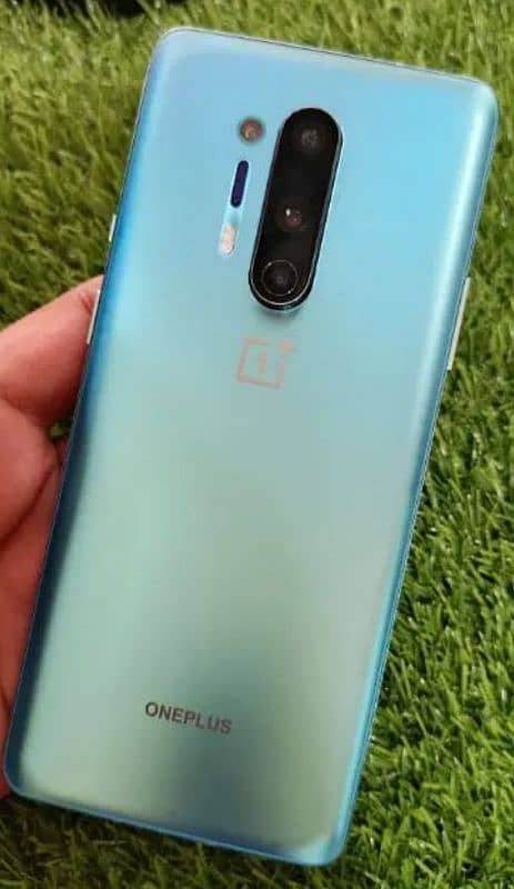 OnePlus 8 Pro with box 0