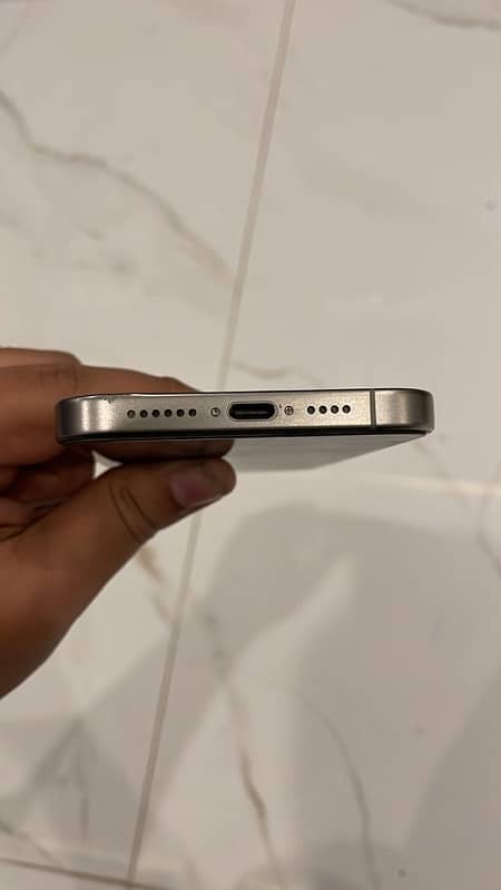 apple iphone 15 pro max 256gb 1