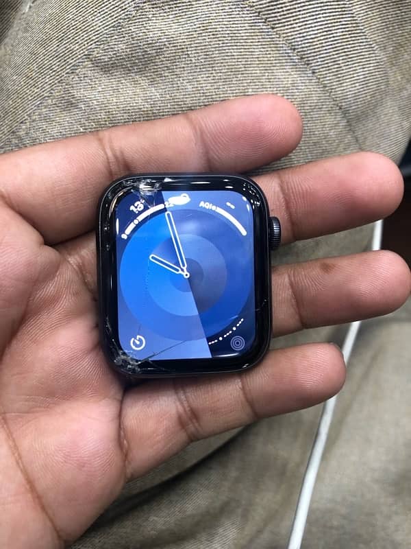 apple watch se 44mm gps 0