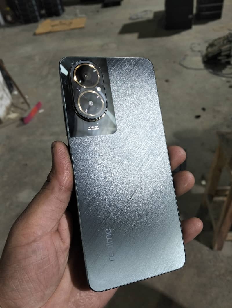 REALME C67 0