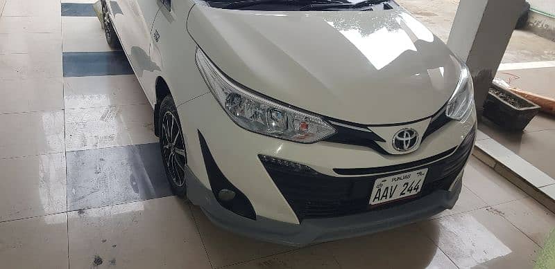 Toyota yaris OME style bodykits without paint 1