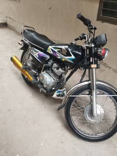 Honda 125 lush bik totally original h