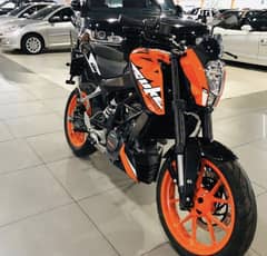 KTM duke 200