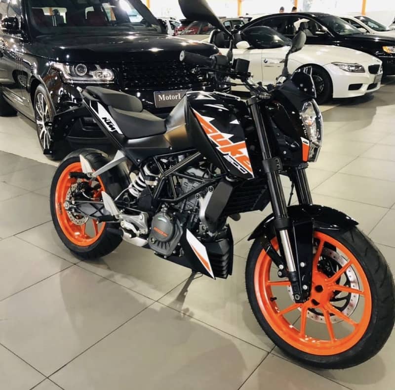 KTM duke 200 4