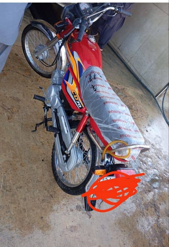 HONDA CD70 BIKE NEW 2024 FOR SALE 03232126384 num and whatsapp 0